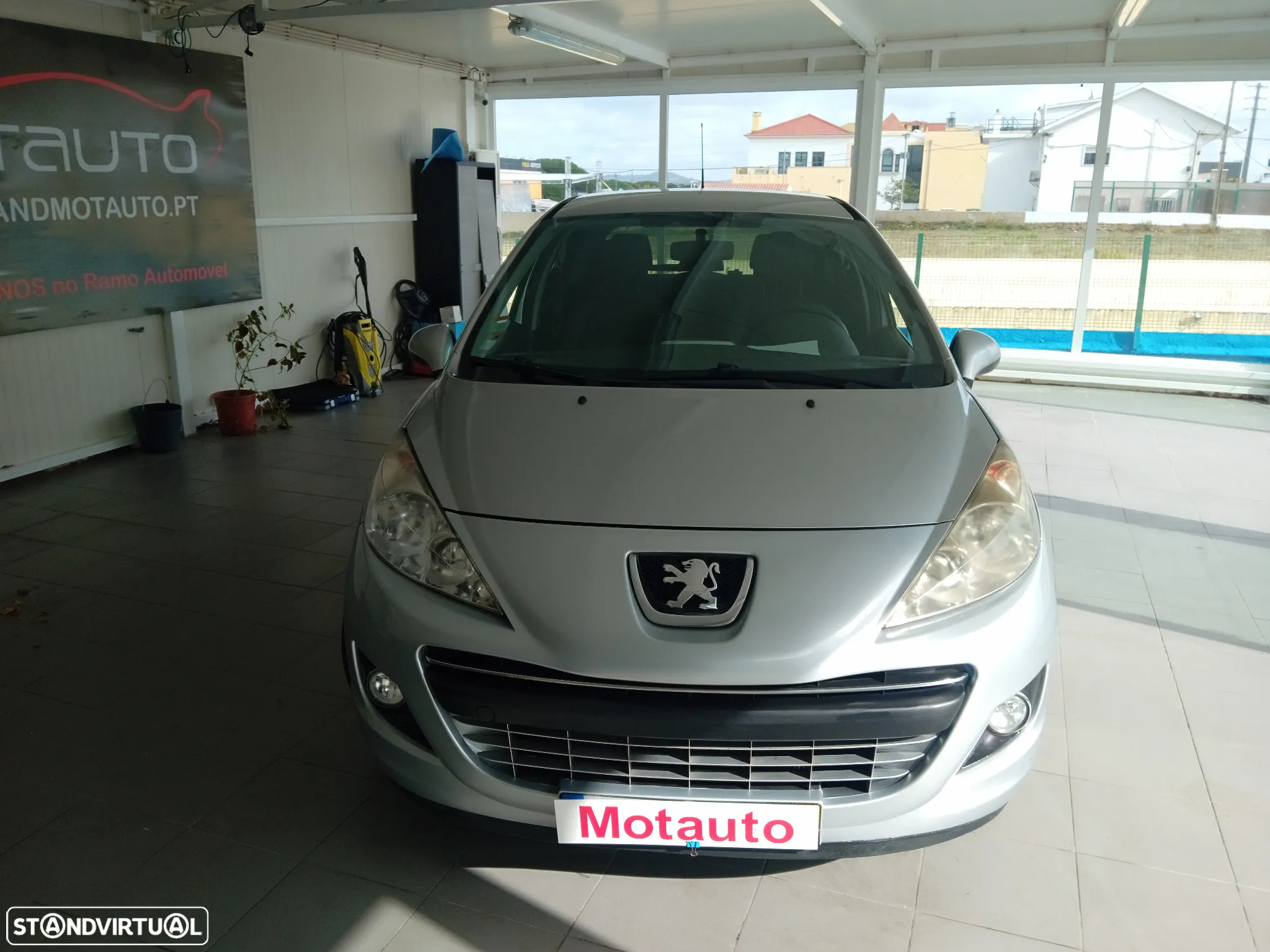 Peugeot 207 1.4 HDi Sport - 2