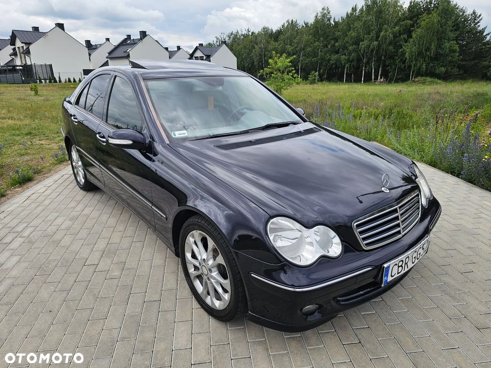 Mercedes-Benz Klasa C 280 7G-TRONIC Elegance - 11