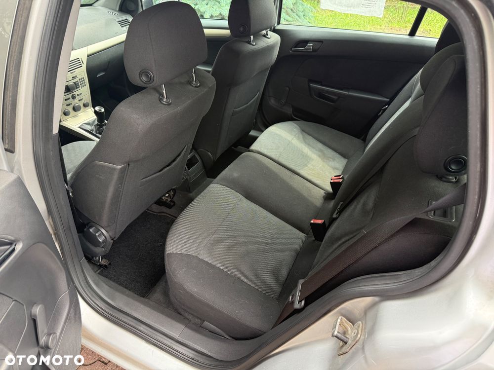 Opel Astra 1.7 CDTI Cosmo - 10
