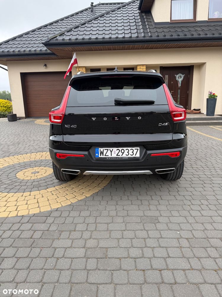 Volvo XC 40 D4 AWD Inscription - 5
