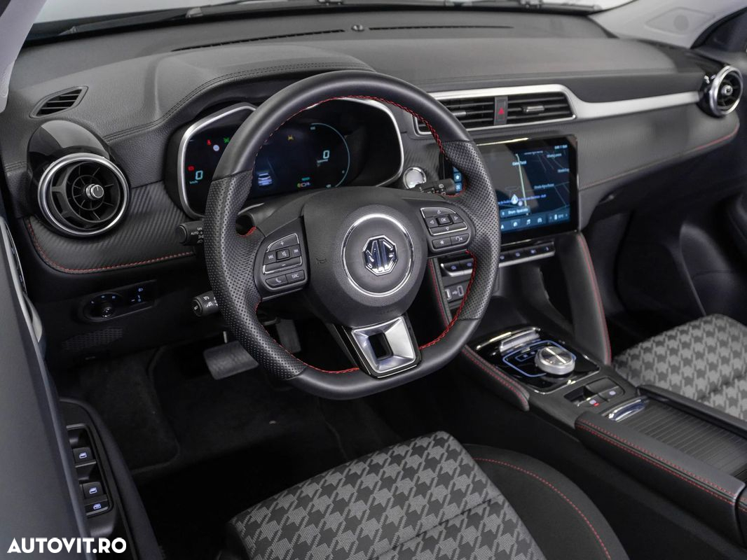 MG ZS EV 51 kWh Excite - 11