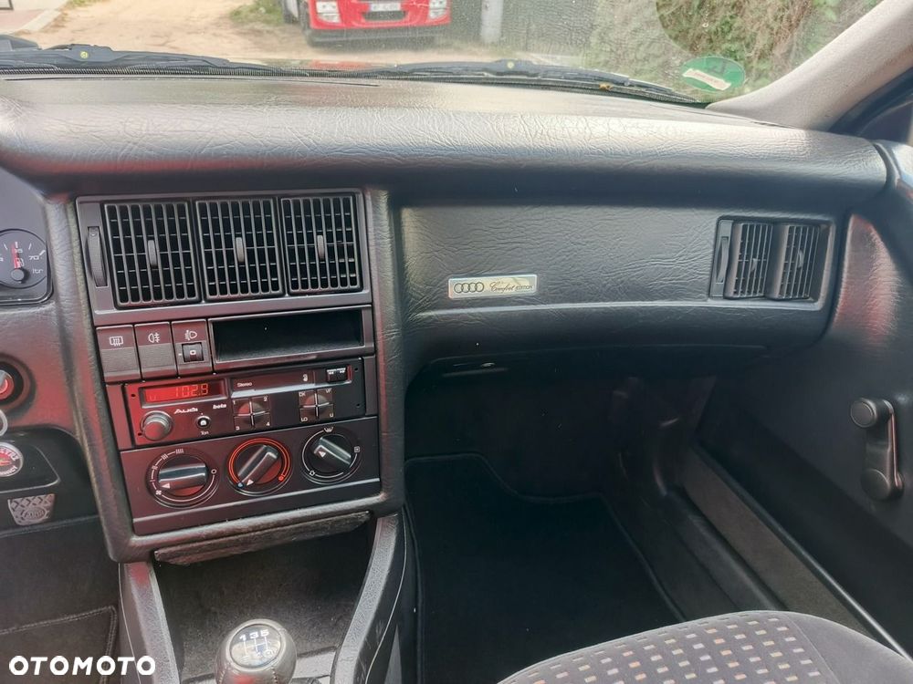 Audi 80 1.8 S - 24