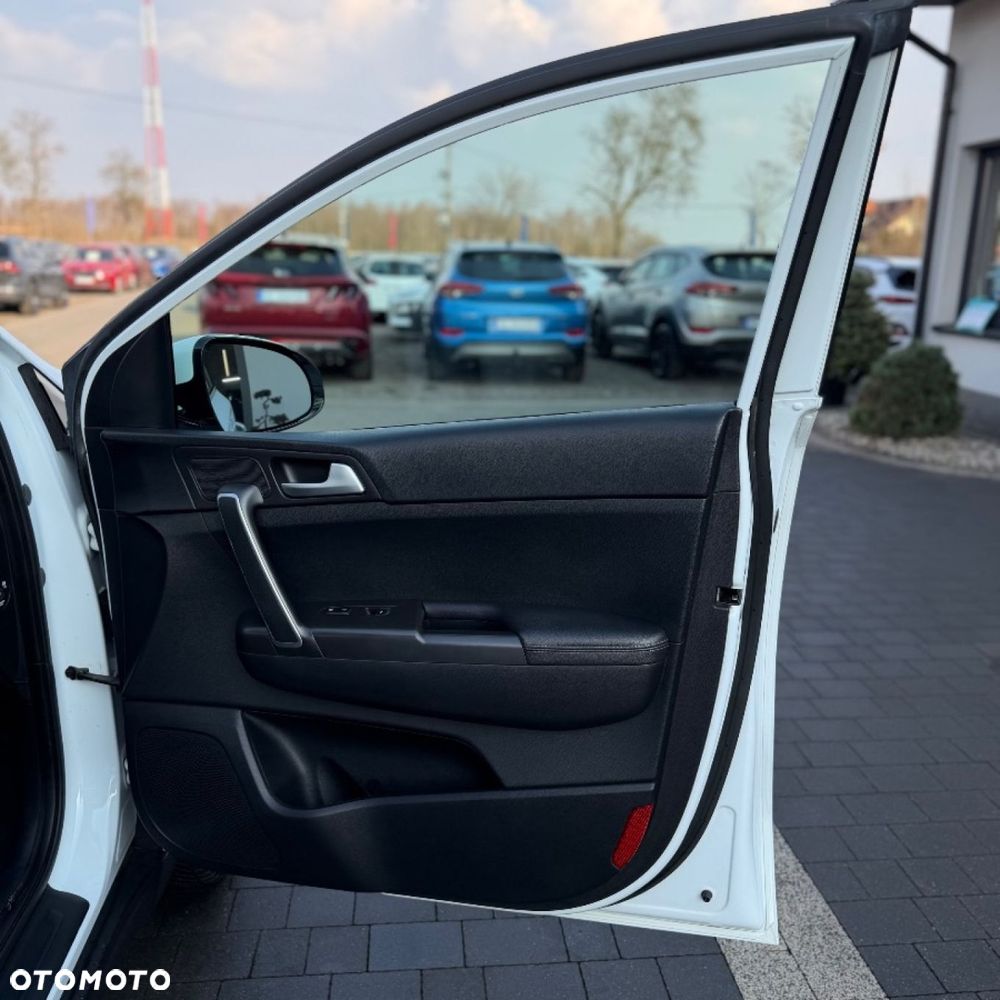 Kia Sportage - 37