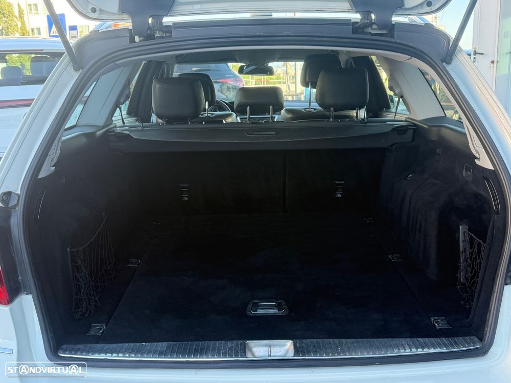 Mercedes-Benz E 220 CDI 7G-TRONIC Elegance - 17