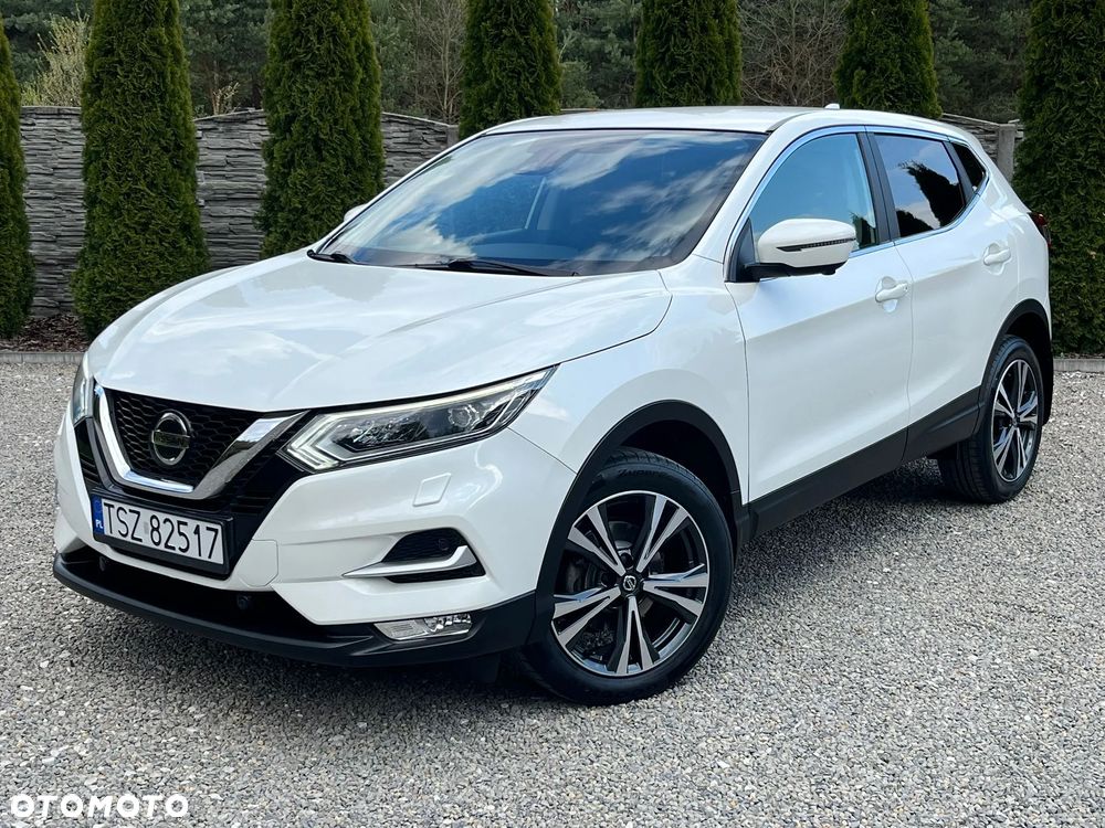 Nissan Qashqai 1.3 DIG-T N-Connecta - 2