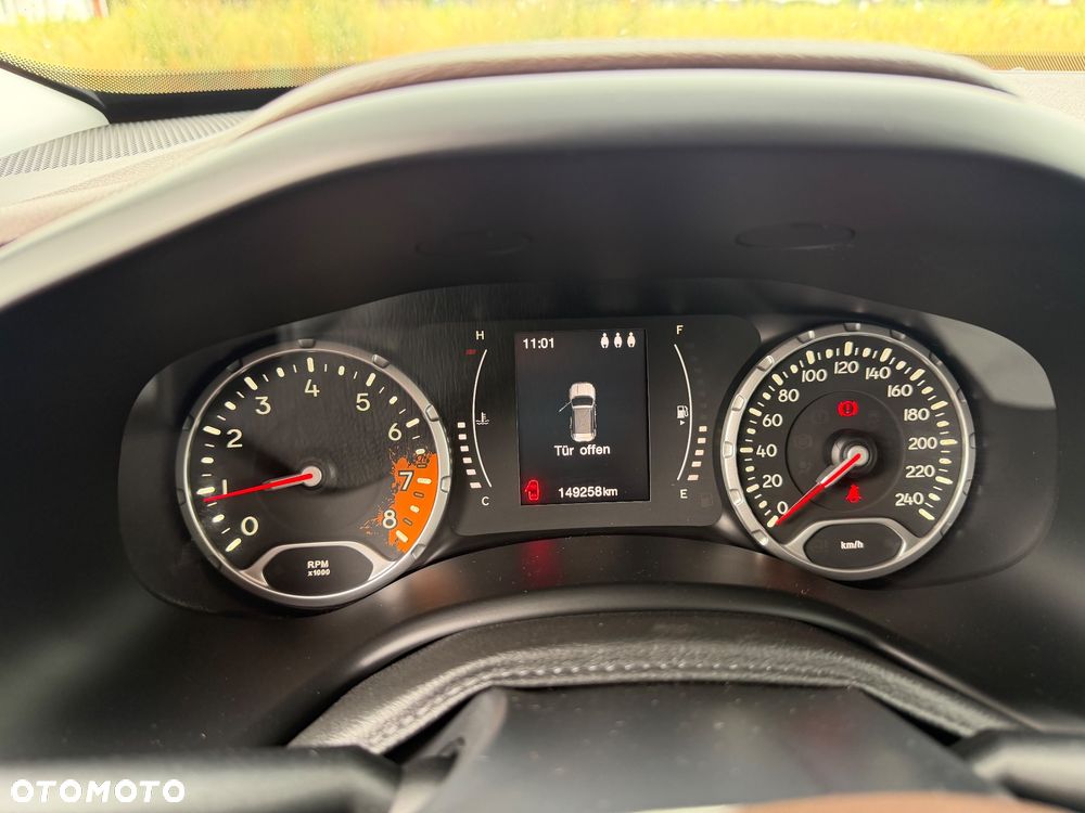 Jeep Renegade - 24
