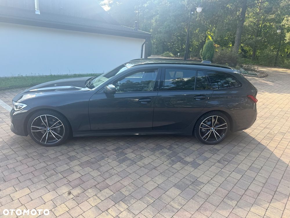 BMW Seria 3 318d MHEV Sport Line - 3