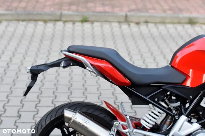 BMW G - 10