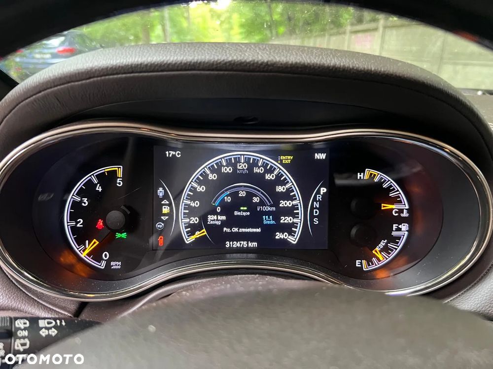 Jeep Grand Cherokee 3.0 CRD Overland Summit - 11