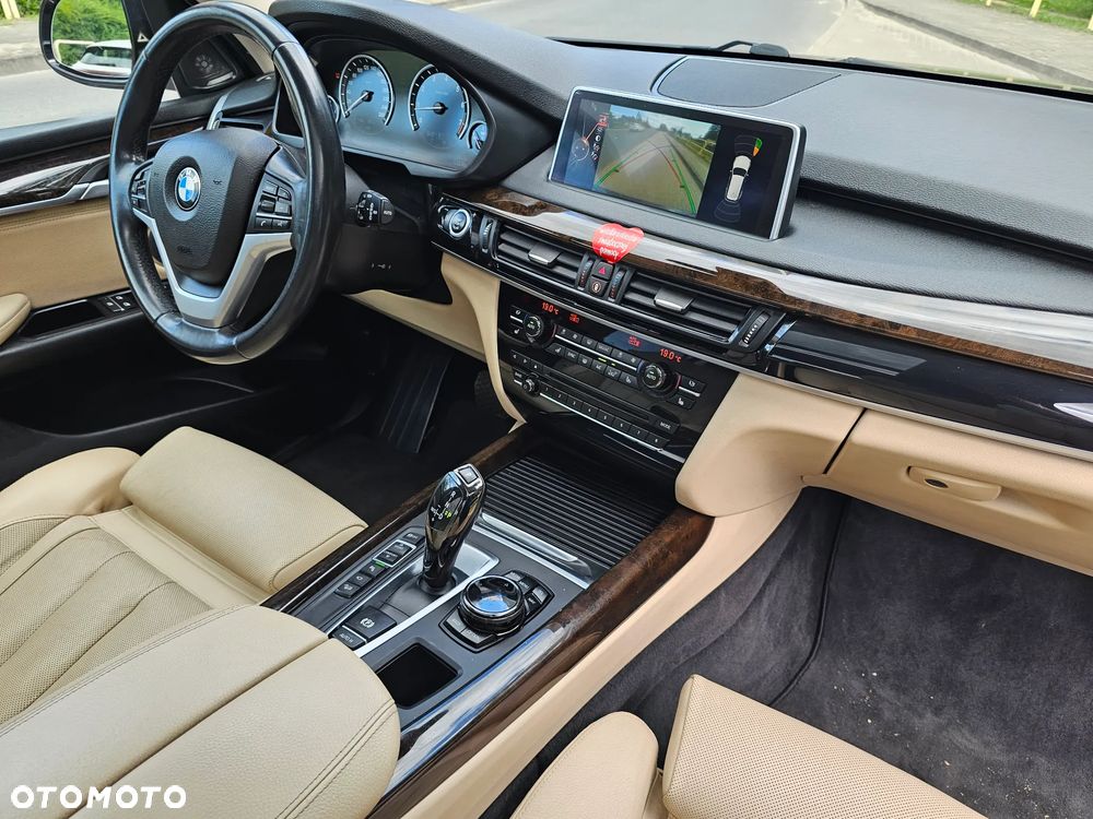 BMW X5 xDrive35i - 17