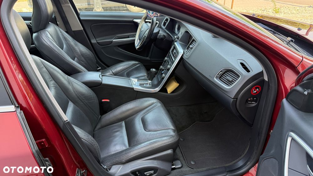 Volvo S60 T4 Powershift Summum - 14