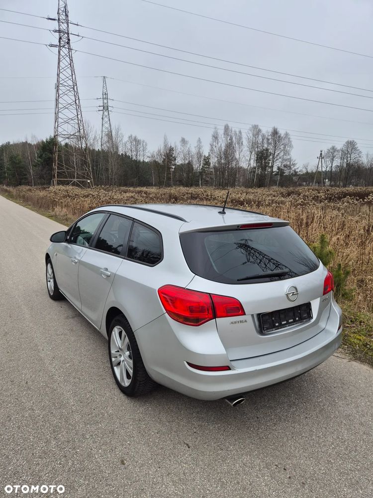 Opel Astra - 1