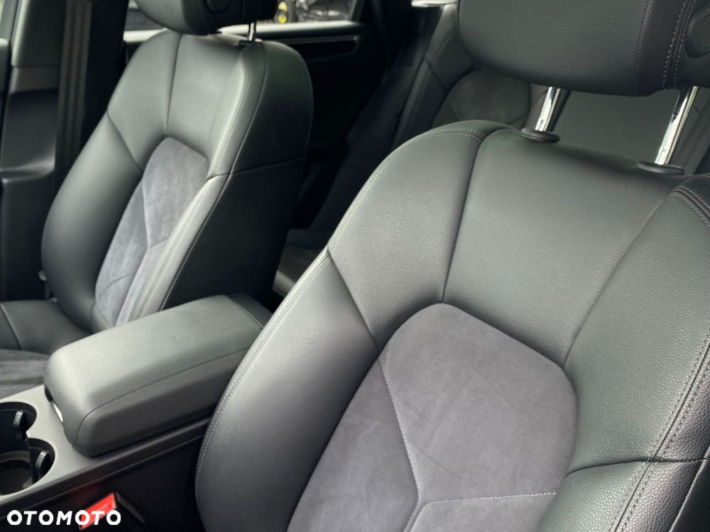 Porsche Macan Standard - 14