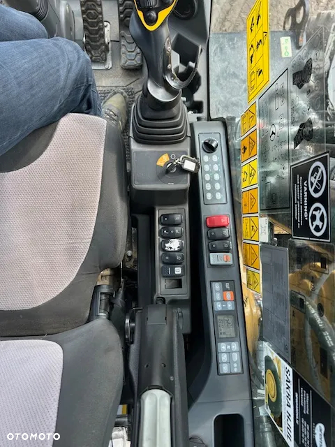 Caterpillar M314F - 4