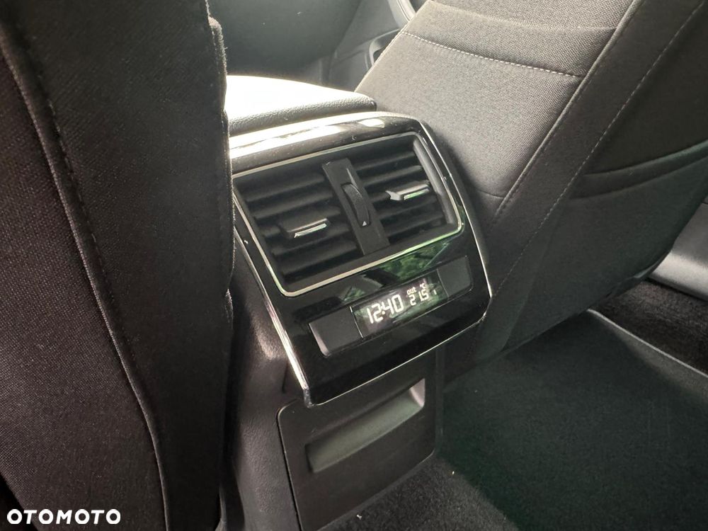 Skoda Superb 2.0 TDI SCR 4x4 Scout DSG - 21