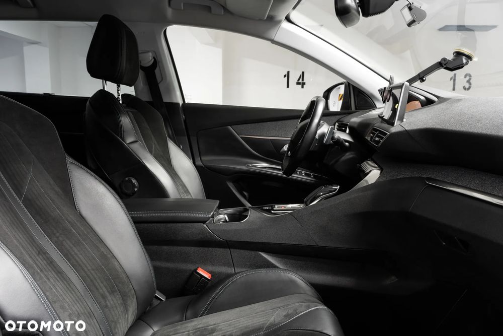 Peugeot 5008 - 28