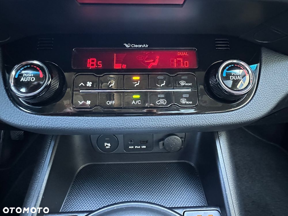 Kia Sportage 2.0 CRDI 2WD Spirit - 35