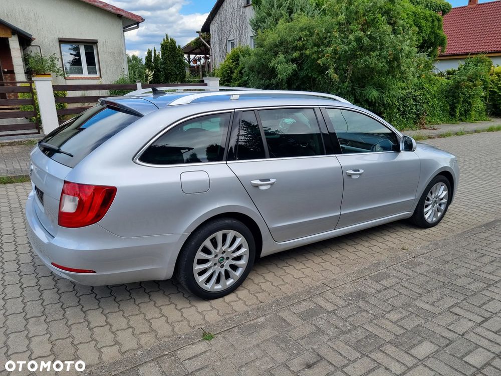 Skoda Superb 2.0 TDI Elegance - 3