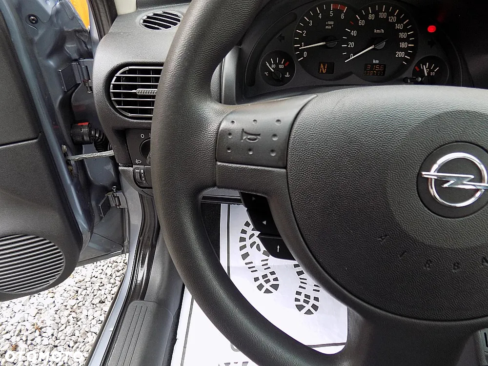 Opel Combo - 12