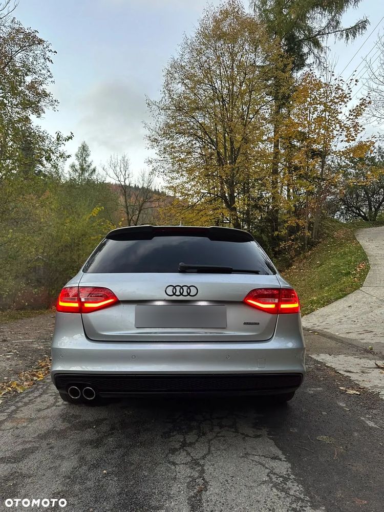 Audi A4 Avant - 13