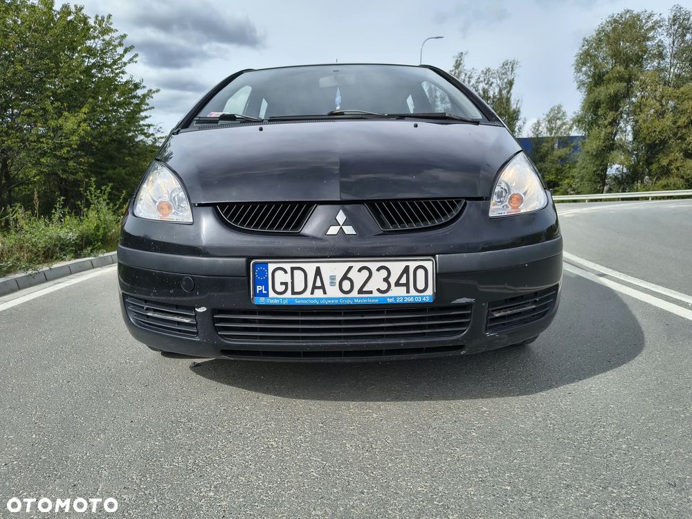 Mitsubishi Colt - 13