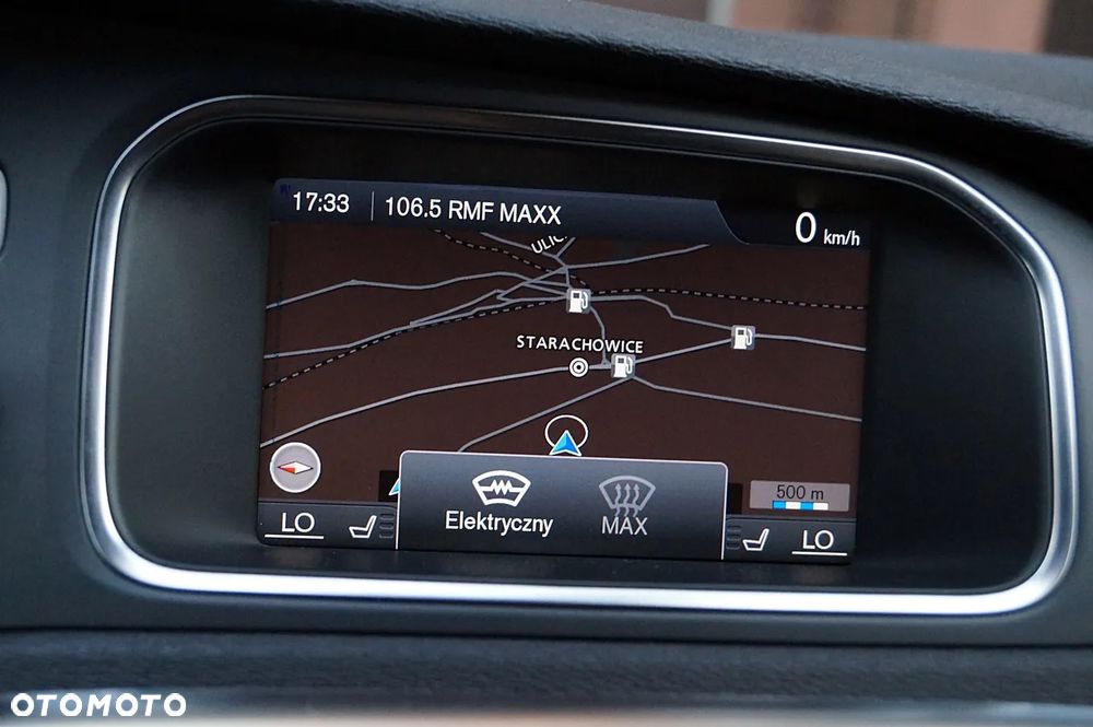 Volvo V40 D3 Summum - 32