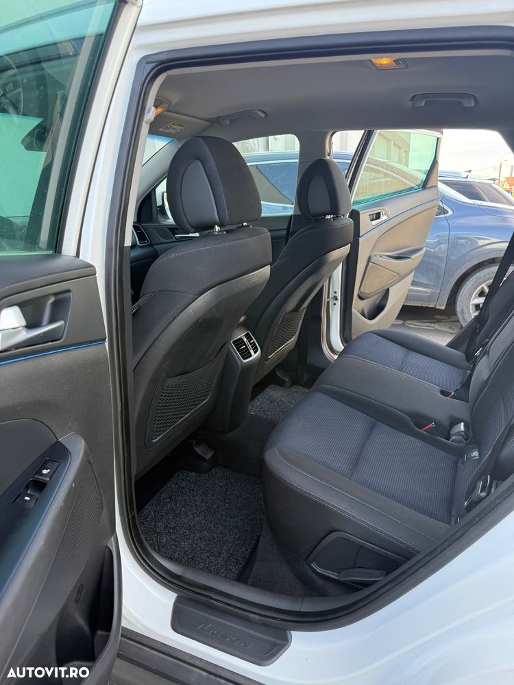 Hyundai Tucson blue 1.7 CRDi 2WD DCT Advantage - 9