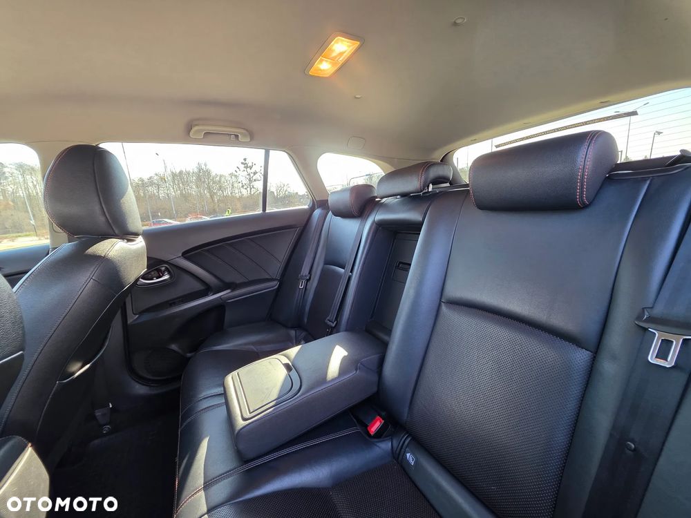 Toyota Avensis 1.8 Prestige MS - 22