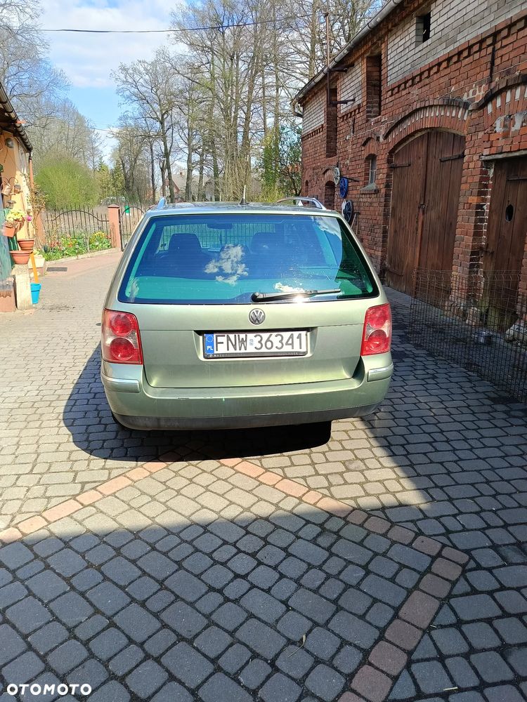 Volkswagen Passat 1.9 TDI Highline Tiptr - 4