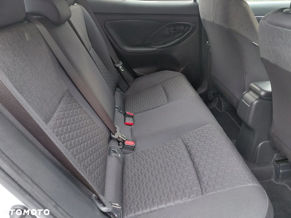Toyota Yaris Cross - 15
