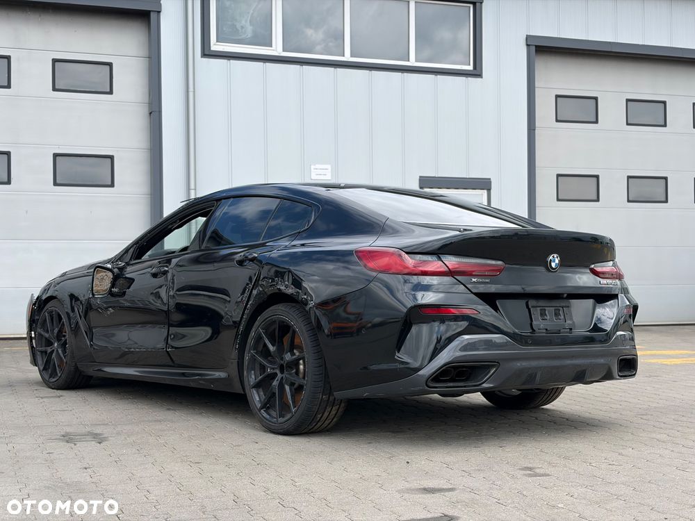 BMW Seria 8 - 1
