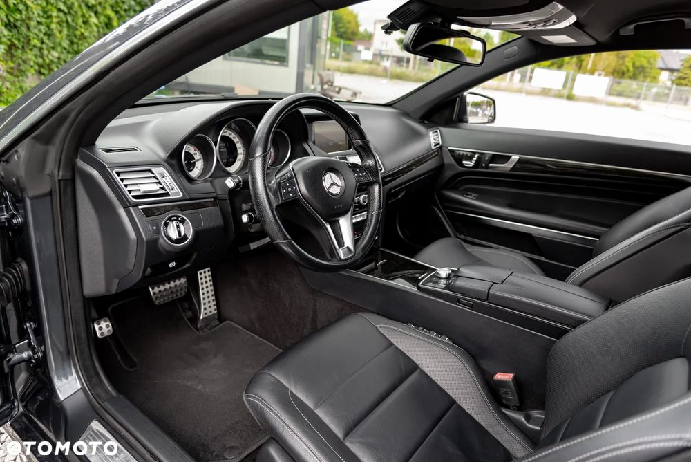 Mercedes-Benz Klasa E 350 BlueEFFICIENCY 7G-TRONIC Avantgarde - 17