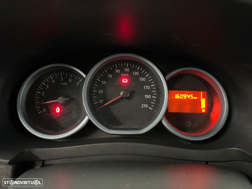 Dacia Lodgy dCi 110 Stepway - 28