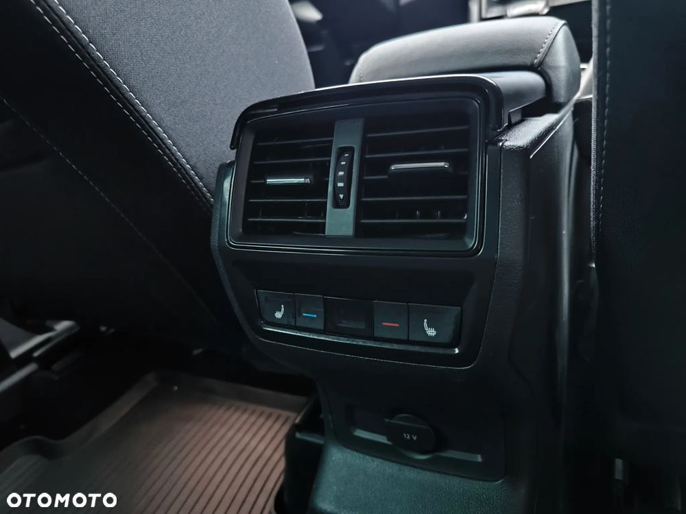 Skoda Karoq 2.0 TSI 4x4 DSG Sportline - 15