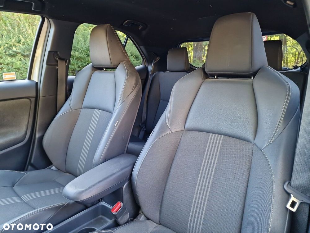 Toyota Yaris Cross - 13