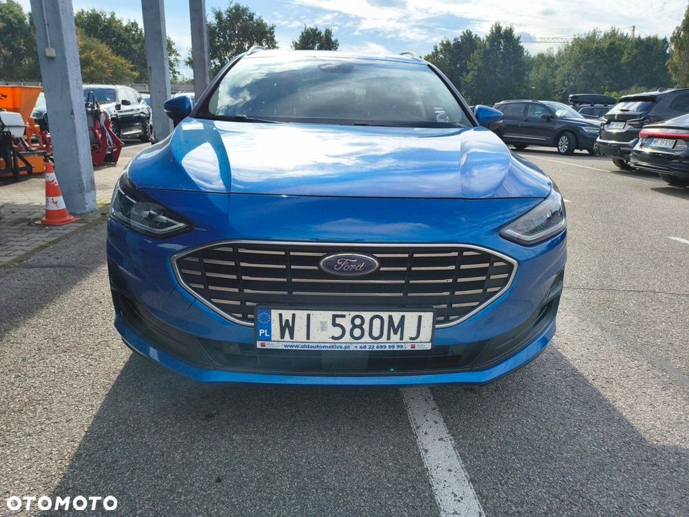 Ford Focus 2022 photo 2