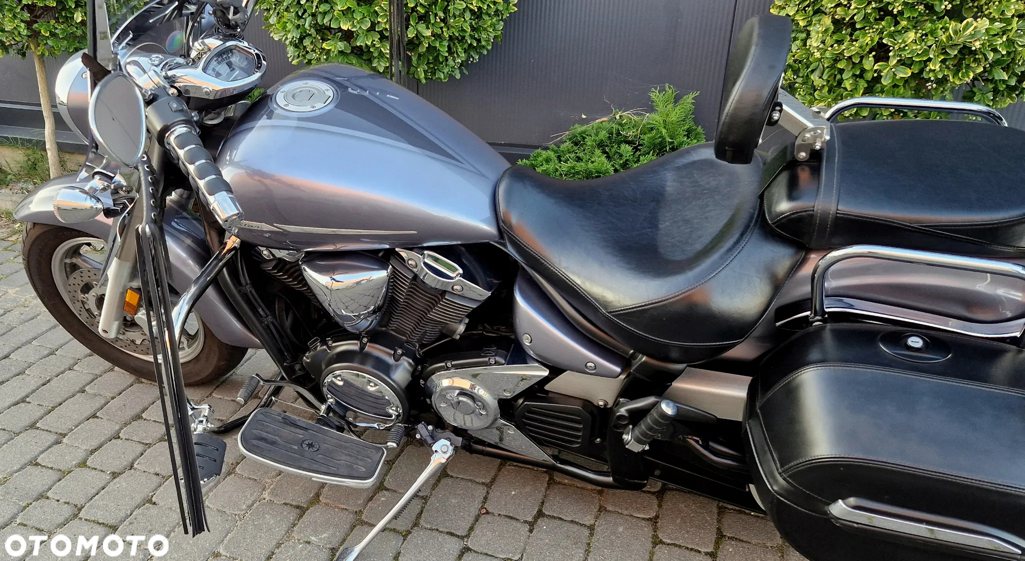 Yamaha XVS - 26