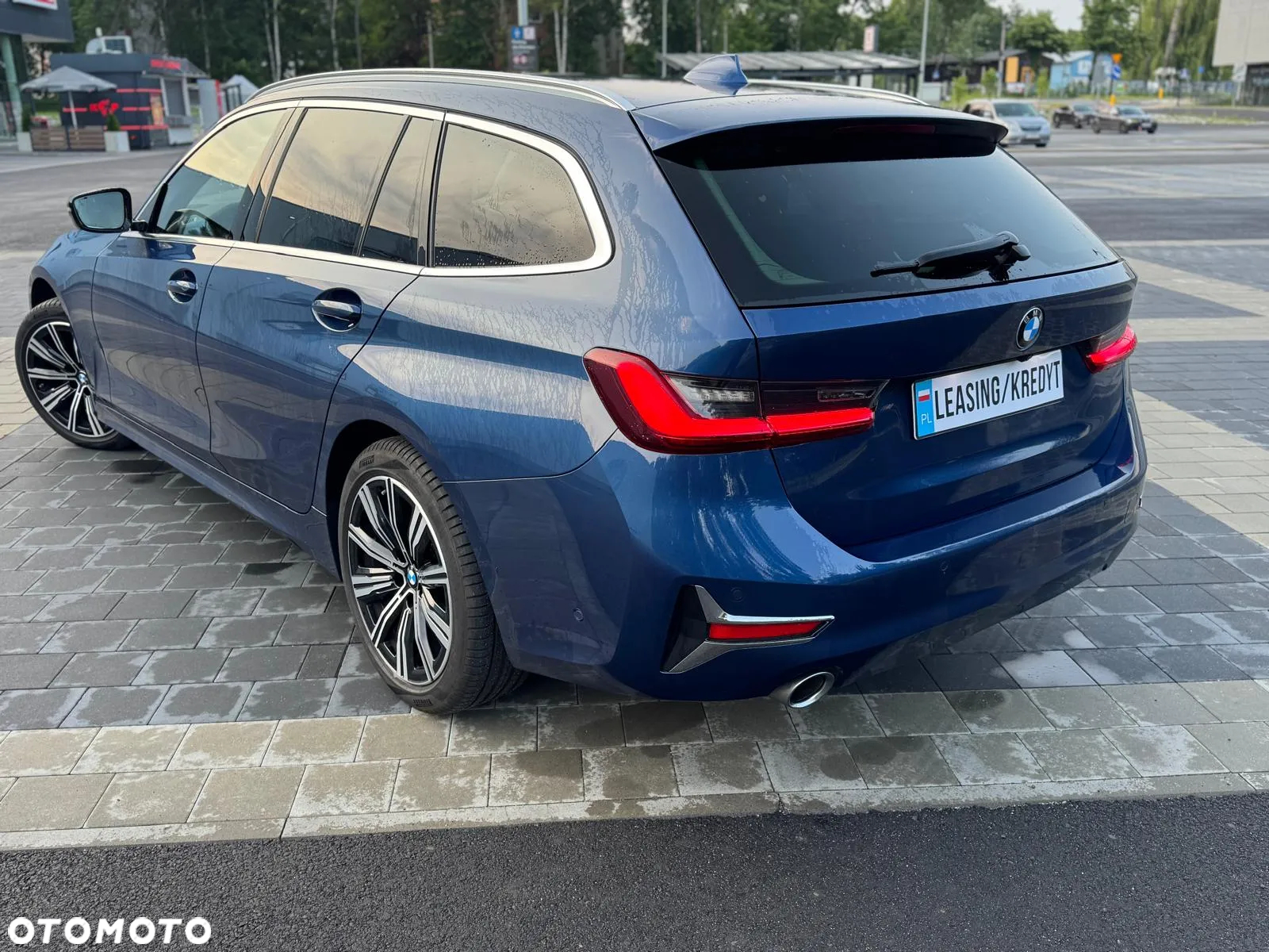 BMW Seria 3 320d xDrive Luxury Line sport - 6