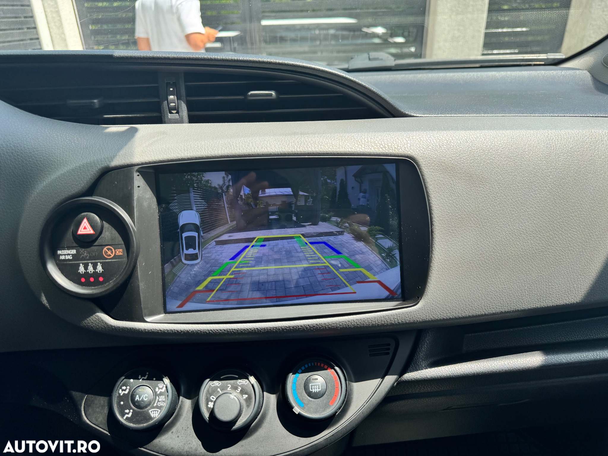 Toyota Yaris - 6