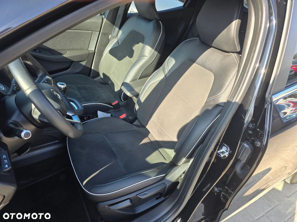 Renault Clio - 12