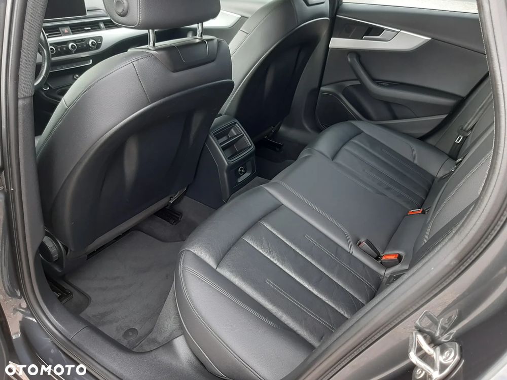 Audi A4 Avant 2.0 TDI ultra S tronic sport - 18