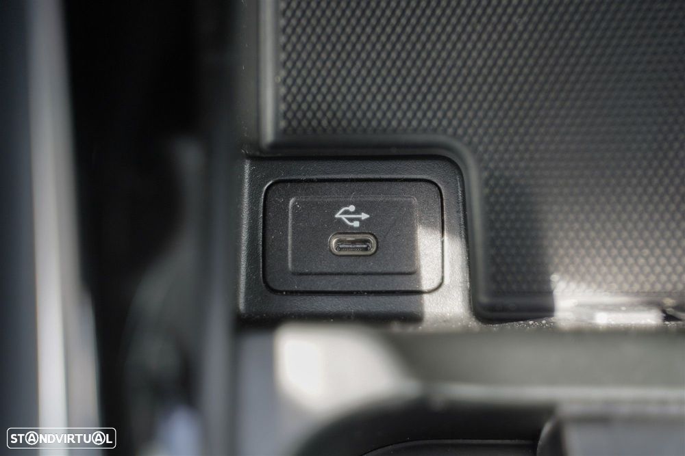 Mercedes-Benz EQA 250+ AMG Line - 28