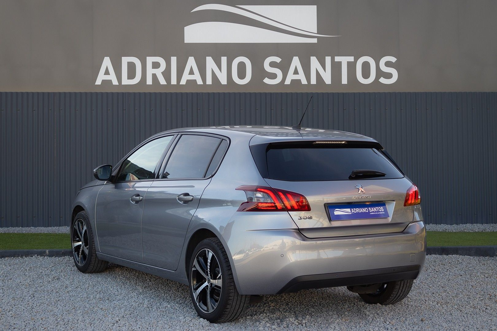 Peugeot 308 1.5 BlueHDi Allure - 4