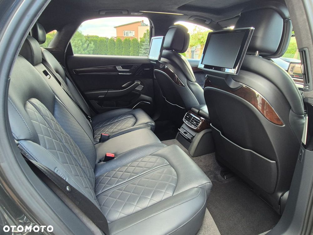 Audi A8 4.2 TDI clean diesel Quattro - 17