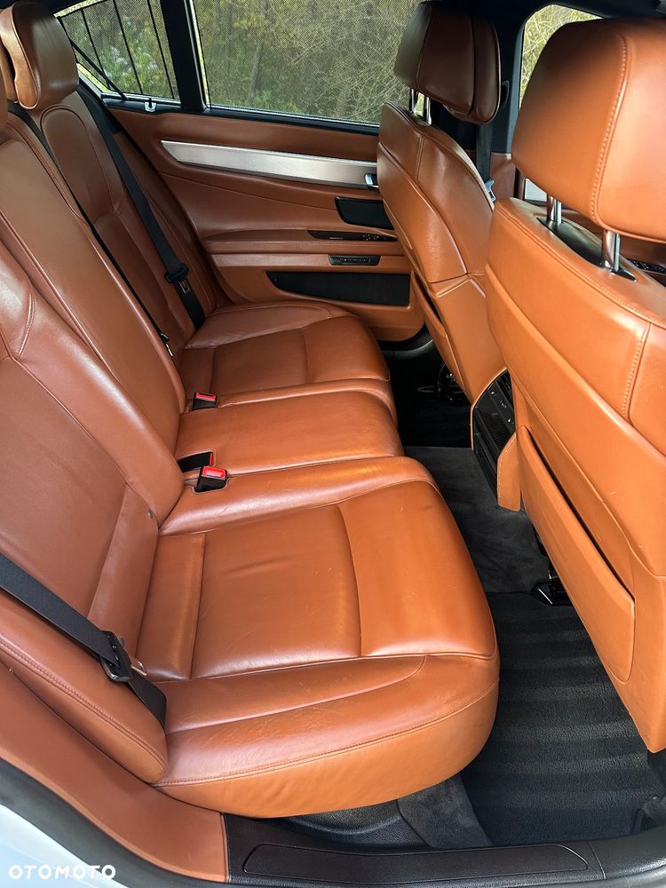 BMW Seria 7 740d xDrive - 19