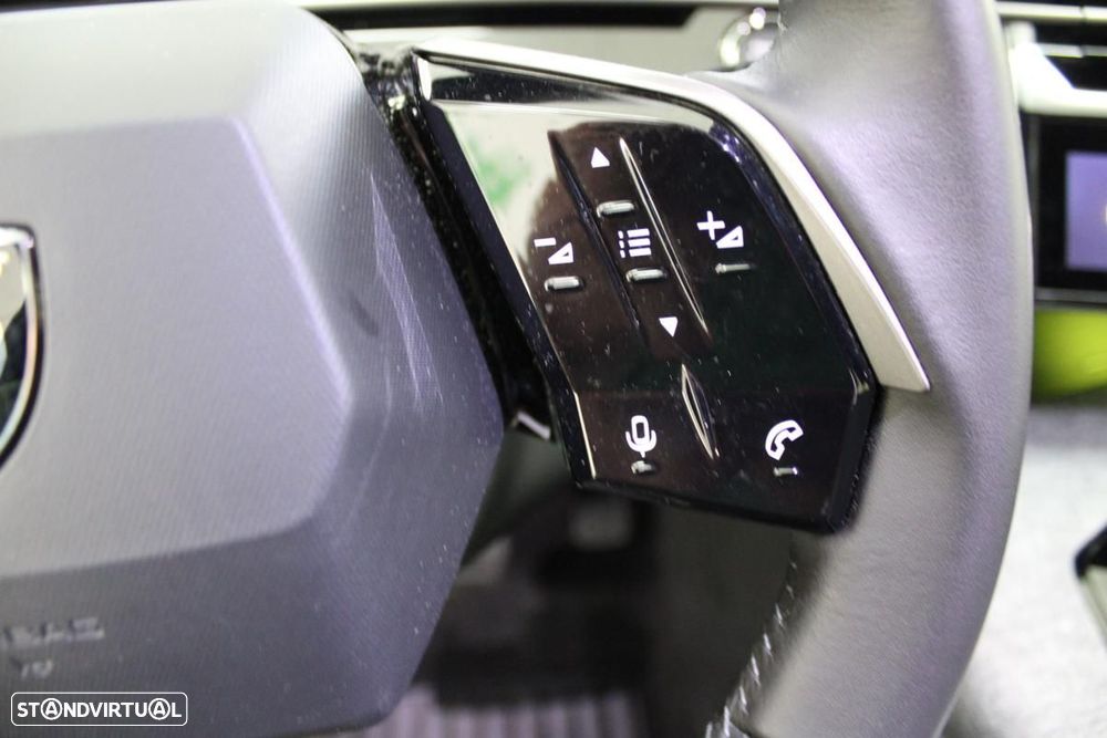 Peugeot E-3008 73 kWh Allure - 17