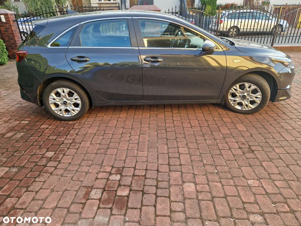 Kia Ceed 1.5 T-GDI M DCT - 10