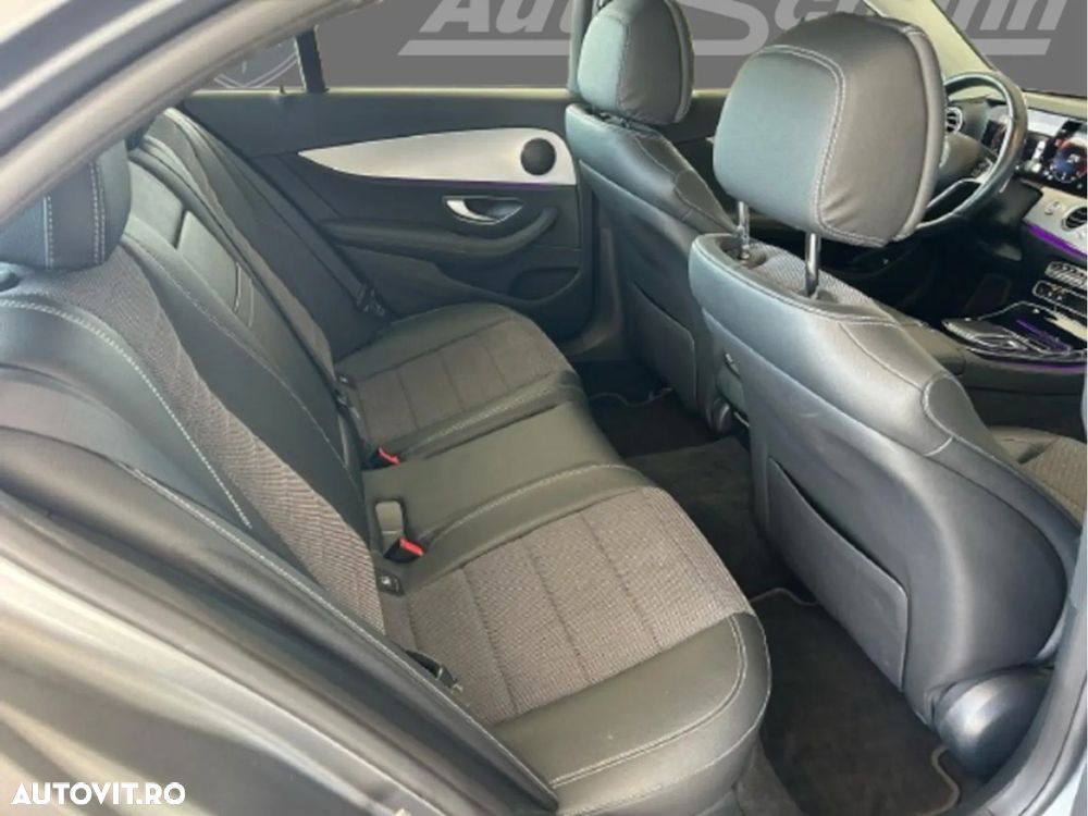 Mercedes-Benz E 220 d 4Matic 9G-TRONIC Avantgarde - 11