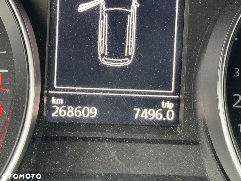 Volkswagen Passat 2.0 TDI EVO Elegance - 4