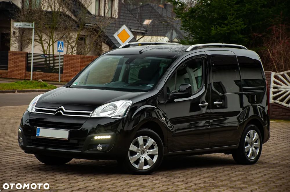 Citroën Berlingo Multispace BlueHDi 100 SELECTION - 12